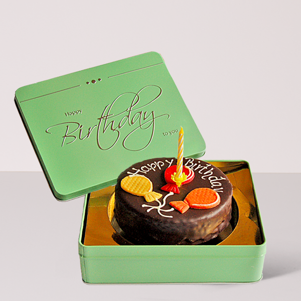 Sacher cake „Happy Birthday“ with candle (300 g)