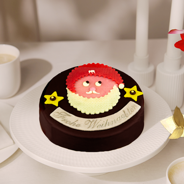 Dessert Santa Claus Cake