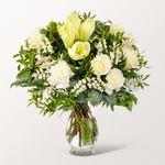 Flower Bouquet Winterfreude with vase & 3 Ferrero Giotto