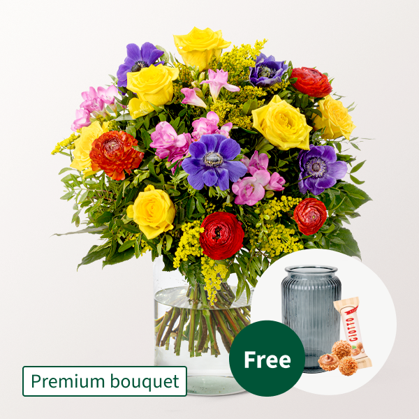 Premium Bouquet Blütenzauber with Premium Vase & 3 Ferrero Giotto