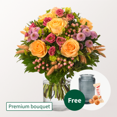 Premium Bouquet Frühlingskind with Premium Vase & 3 Ferrero Giotto