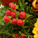 Flower Bouquet Herbstsymphonie with vase & 3 Ferrero Giotto