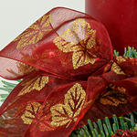 Wreath Red Glory (Ø 30 cm) with 3 Ferrero Giotto