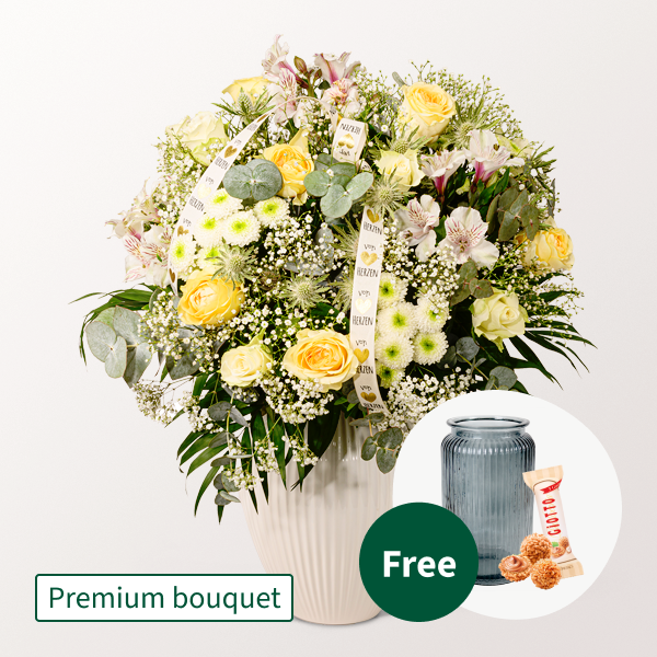 Premium Bouquet Ballade with 3 Ferrero Giotto
