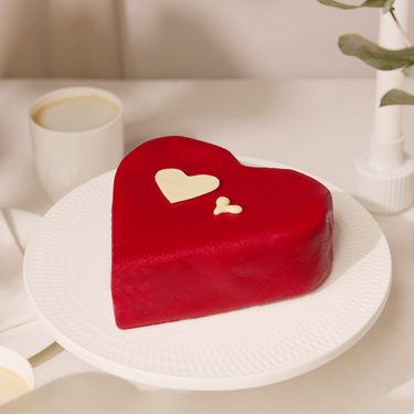 Confectioners' heart cake