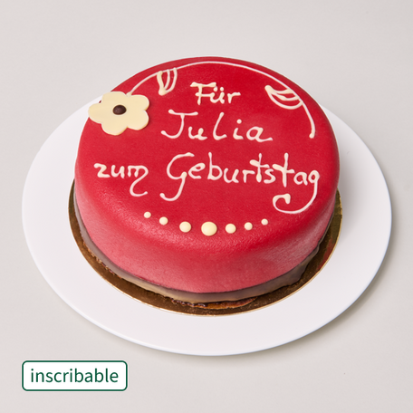 Labelable wild raspberry cake