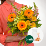 Blumenstrauß Sonnentag mit Vase & Ferrero Giotto 3er