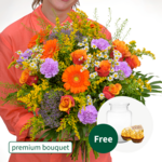 Premium Bouquet Blütenwiese with premium vase & 2 Ferrero Rocher