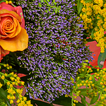 Premium Bouquet Blütenwiese with premium vase & 2 Ferrero Rocher