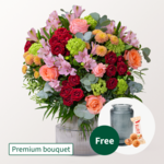 Premium Bouquet Lieber Gruß with Premium Vase & 3 Ferrero Giotto