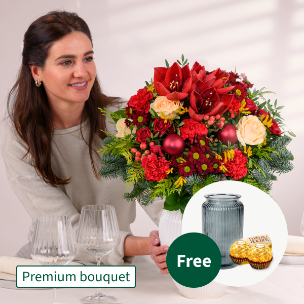 Premium Bouquet Festliche Bescherung with Premium Vase & 2 Ferrero Rocher